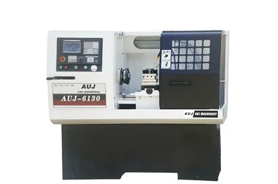 Ravni CNC tokarski stroj